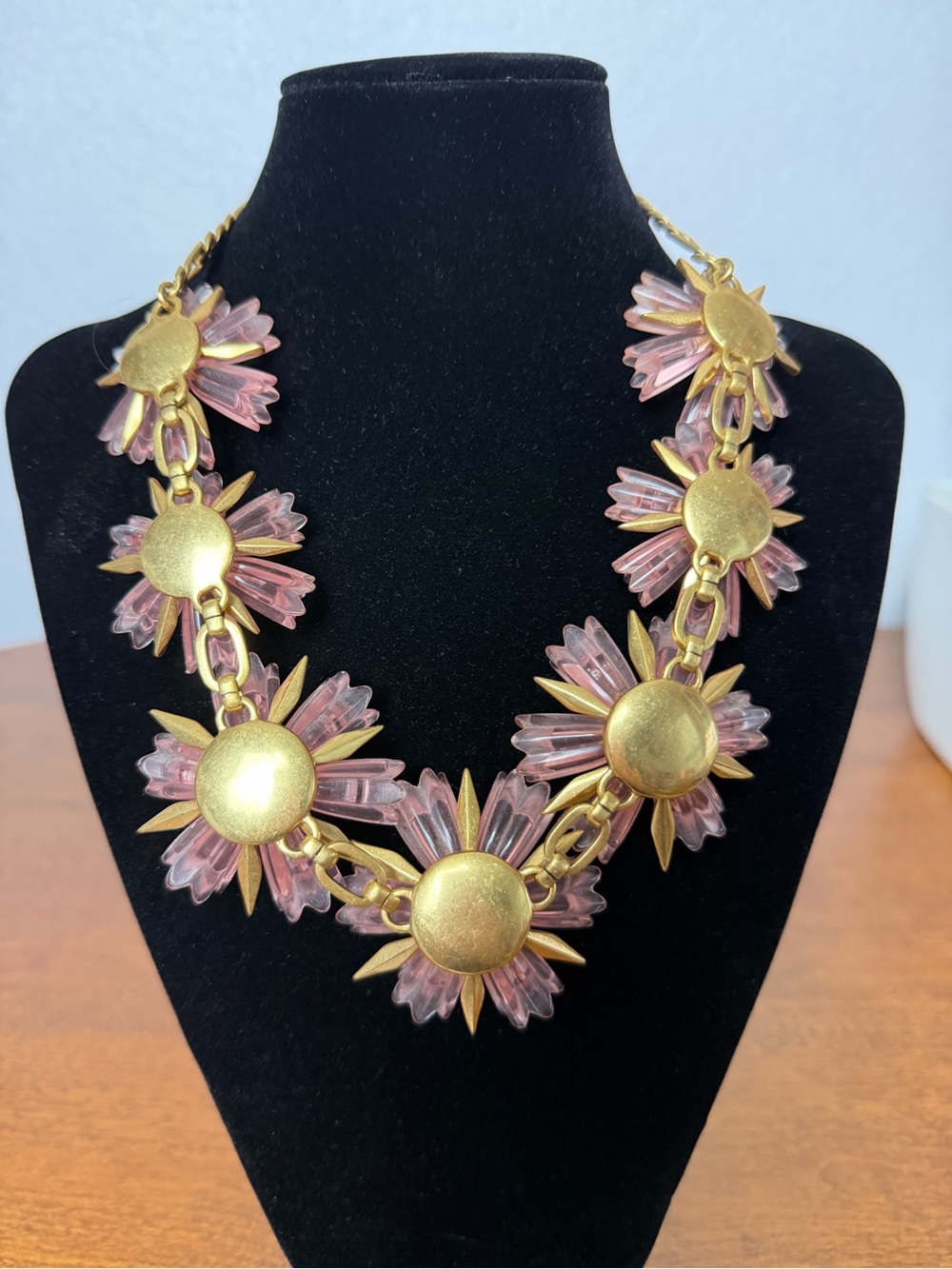 J Crew Dahlia Pink Floral Statement Necklace Vintage - Picture 3 of 7